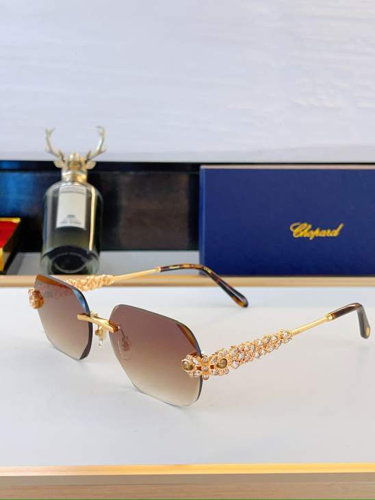 Picture of Chopard Sunglasses _SKUfw80049860fw